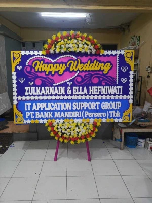 Papan Bunga di Lelea